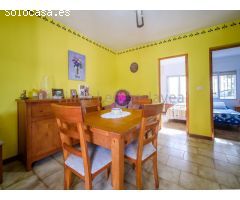 Chalet pareado en venta en la playa de Denia en primerísima línea!