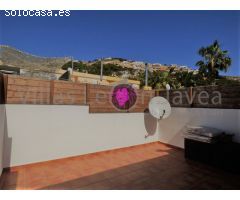 Adosado reformado para ALQUILER DE INVIERNO en el puerto de Jávea