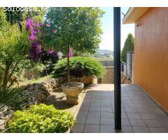 CASA DE 300 M2, CON PISCINA Y VISTAS A MAR