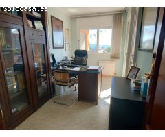 CASA DE 300 M2, CON PISCINA Y VISTAS A MAR