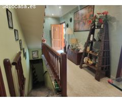 CASA DE 300 M2, CON PISCINA Y VISTAS A MAR