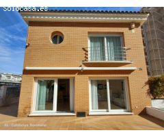 CASA A 4 VIENTOS EN SEGUNDA LINEA DE MAR