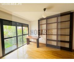 BONITO PISO DE 3 DOR. CON GARAJE Y TRASTERO EN EL CENTRO