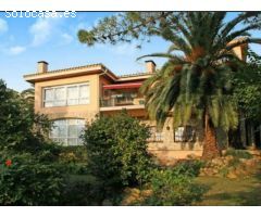 Hermosa casa de 7 habitaciones, con Licencia Turística, con piscina privada y
