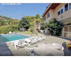 Hermosa casa de 7 habitaciones, con Licencia Turística, con piscina privada y
