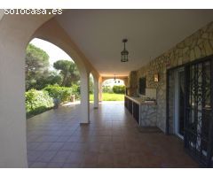 Villa con espectacular jardín y vistas a 10 km de Blanes, COSTA BRAVA