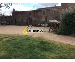 Masías en Massanet de la Selva . Vivienda de 500mt y Parcela de 9 Hc . Acceso