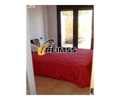 Chalet adosado A ESCASOS METROS DE LA PLAYA con piscina, jardín y garaje