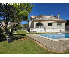 Villa en ubicación inmejorable con vistas al mar, 500 metros de la playa