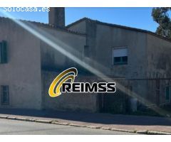 Encantadora Casa Centrica en Venta en el Corazón de Calonge