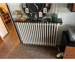 Exclusivo Piso en Venta en Calle de Marina, 49: Tu Hogar Ideal Junto al Mar