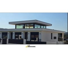 ¡Gran oportunidad! Casa nueva con piscina de agua salada en Vidreres por el