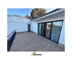 Casa reformada con vistas al mar en Playa de Aro - Un refugio exclusivo entre
