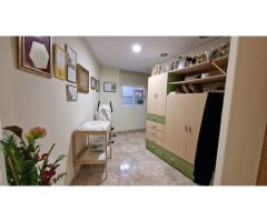 MAGNIFICA CASA EN ALBERIC DE 6 DORMITORIOS, 2 BAÑOS Y 1 ASEO