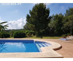 MAGNÍFICO CHALET EN LA URB. SAN CRISTOBAL DE ALBERIC (VALENCIA)