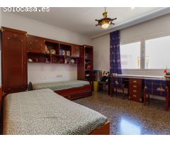 Casa para entrar a vivir en Llombai
