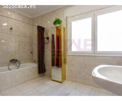 Casa para entrar a vivir en Llombai