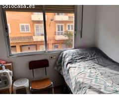 EDIFICIO LOCAL COMERCIAL + 3 VIVIENDAS