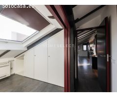 Precioso loft en la última planta de un edificio clásico de Barrio de Salamanca