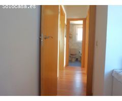 3 viviendas independientes en una misma casa, con terraza y 300 m2 de jardín.