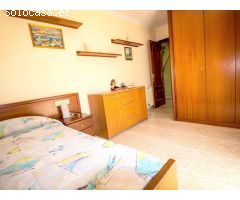 Casa soleada a 4 vientos, con piscina y jardines, y garaje para 4 vehículos