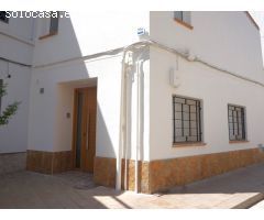Casa de pueblo A ESTRENAR en el centro de Pineda, a 200 metros del ayuntamiento.