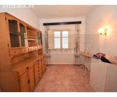 Piso de 3 dormitorios en venta en zona céntrica de Fuengirola.