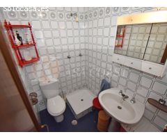 Amplio Piso en Venta en Zona Sohail, Fuengirola | Urbanización con Piscina y