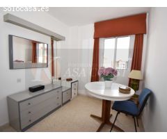 Amplio Piso en Venta en Zona Sohail, Fuengirola | Urbanización con Piscina y