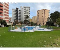 Amplio Piso en Venta en Zona Sohail, Fuengirola | Urbanización con Piscina y