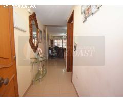 Piso en Venta en Camino de Coín, Fuengirola | Con Garaje Incluido.