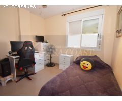 Piso en Venta en Camino de Coín, Fuengirola | Con Garaje Incluido.