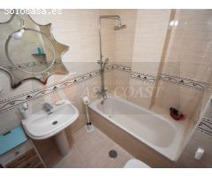 Piso en Venta en Camino de Coín, Fuengirola | Con Garaje Incluido.