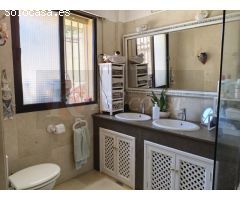 Chalet independiente con piscina en Torreblanca, Fuengirola