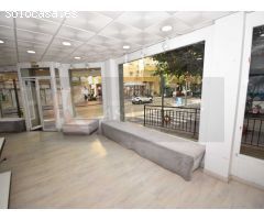 Local Comercial en Alquiler en Avenida de Mijas, Fuengirola