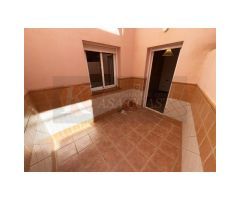 Oportunidad en Las Lagunas, Mijas Costa | Planta Baja con Patio Privado.