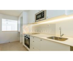 Piso en Venta en Avenida de Mijas, Fuengirola | Con Garaje Incluido.