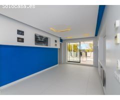 BAJOS CON JARDIN COMPLETAMENTE REFORMADO