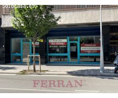 Local comercial muy buena fachada
