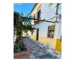 Gran casa con amplia terraza en Alhama de Granada!
