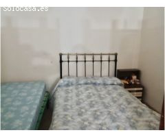 Gran casa con garaje en Riogordo!