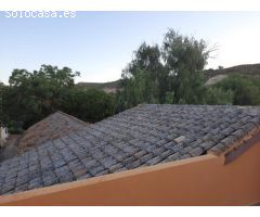 Increíble casa de campo con invernadero, piscina y terreno en Fornes!