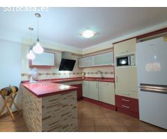Impresionante Chalet con piscina en Torre del Mar!