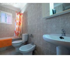 Impresionante Chalet con piscina en Torre del Mar!
