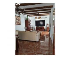 AMPLIO CHALET CON PISCINA EN VIÑA MALAGA!
