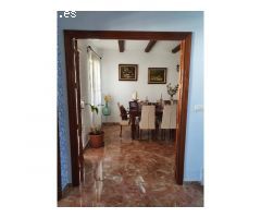 AMPLIO CHALET CON PISCINA EN VIÑA MALAGA!