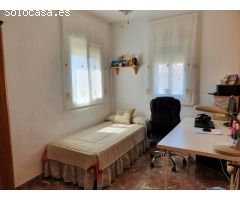 AMPLIO CHALET CON PISCINA EN VIÑA MALAGA!