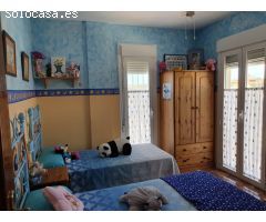 AMPLIO CHALET CON PISCINA EN VIÑA MALAGA!