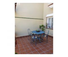 AMPLIO CHALET CON PISCINA EN VIÑA MALAGA!