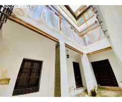 ENCANTADORA VIVIENDA EN PLENO CENTRO